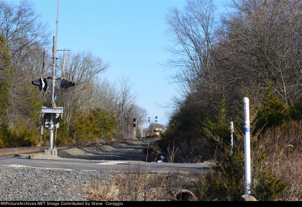 NS 11N at the Roycefield Road Grade Crossing